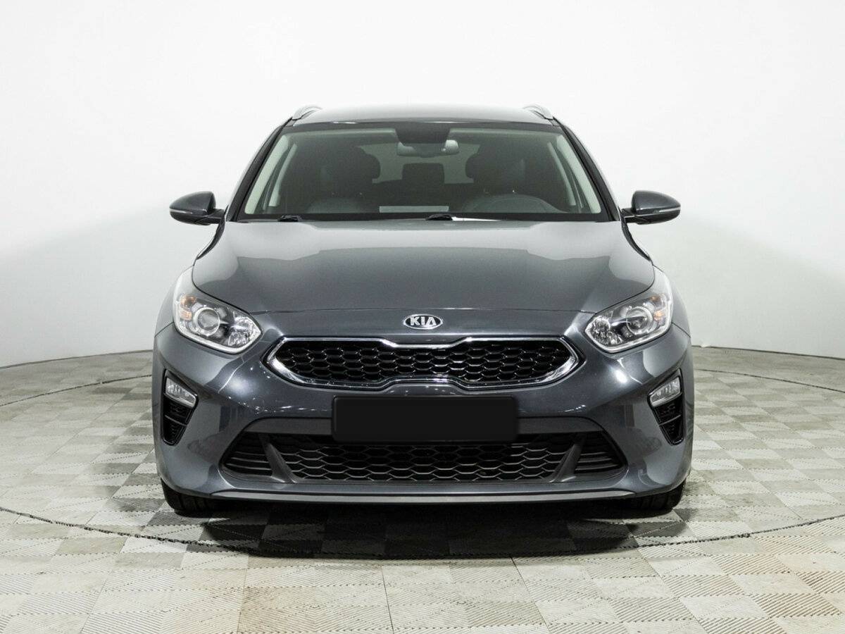 Купить Kia Ceed с пробегом. Фото: #1