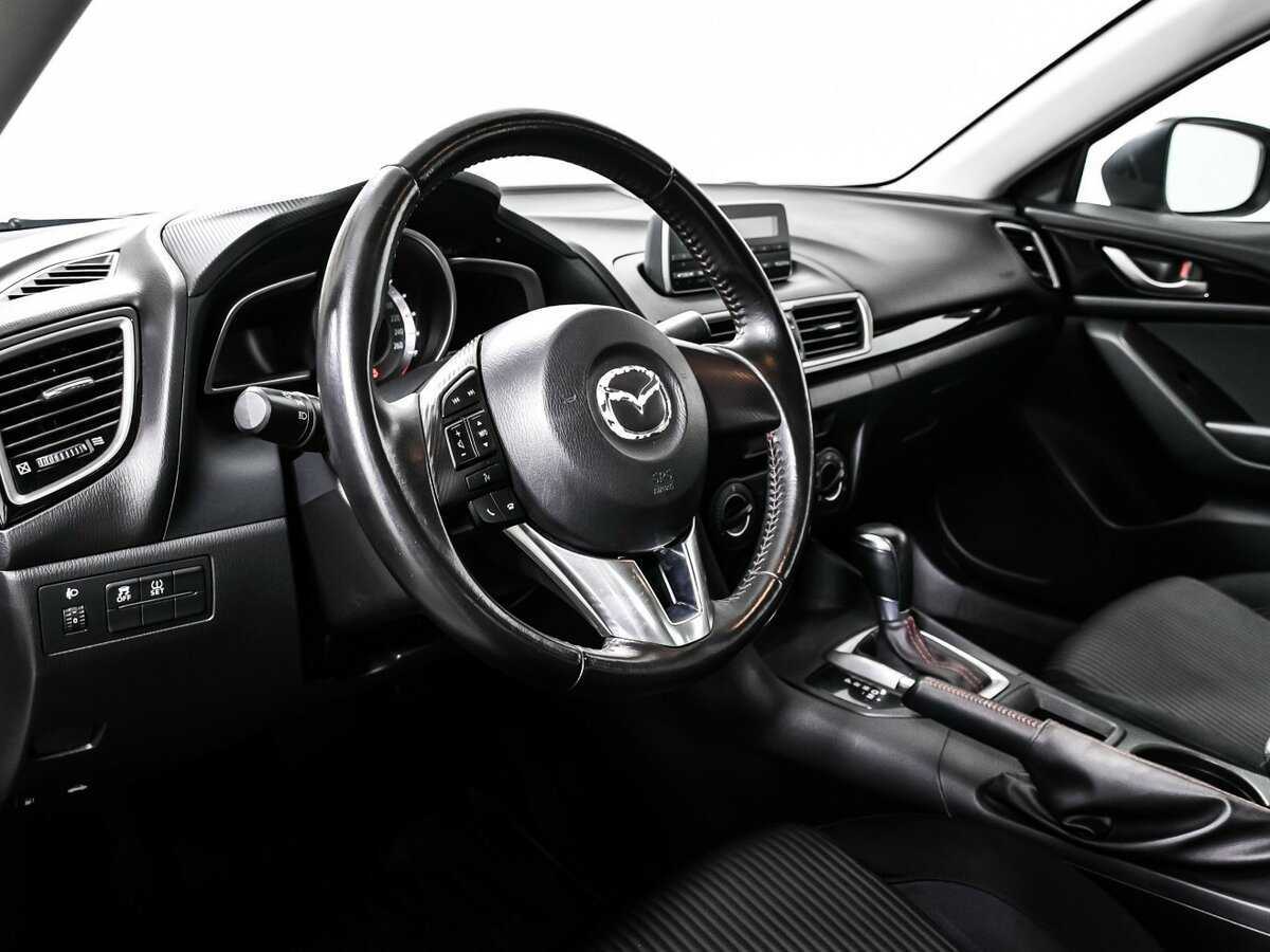 Купить Mazda 3 с пробегом. Фото: #11