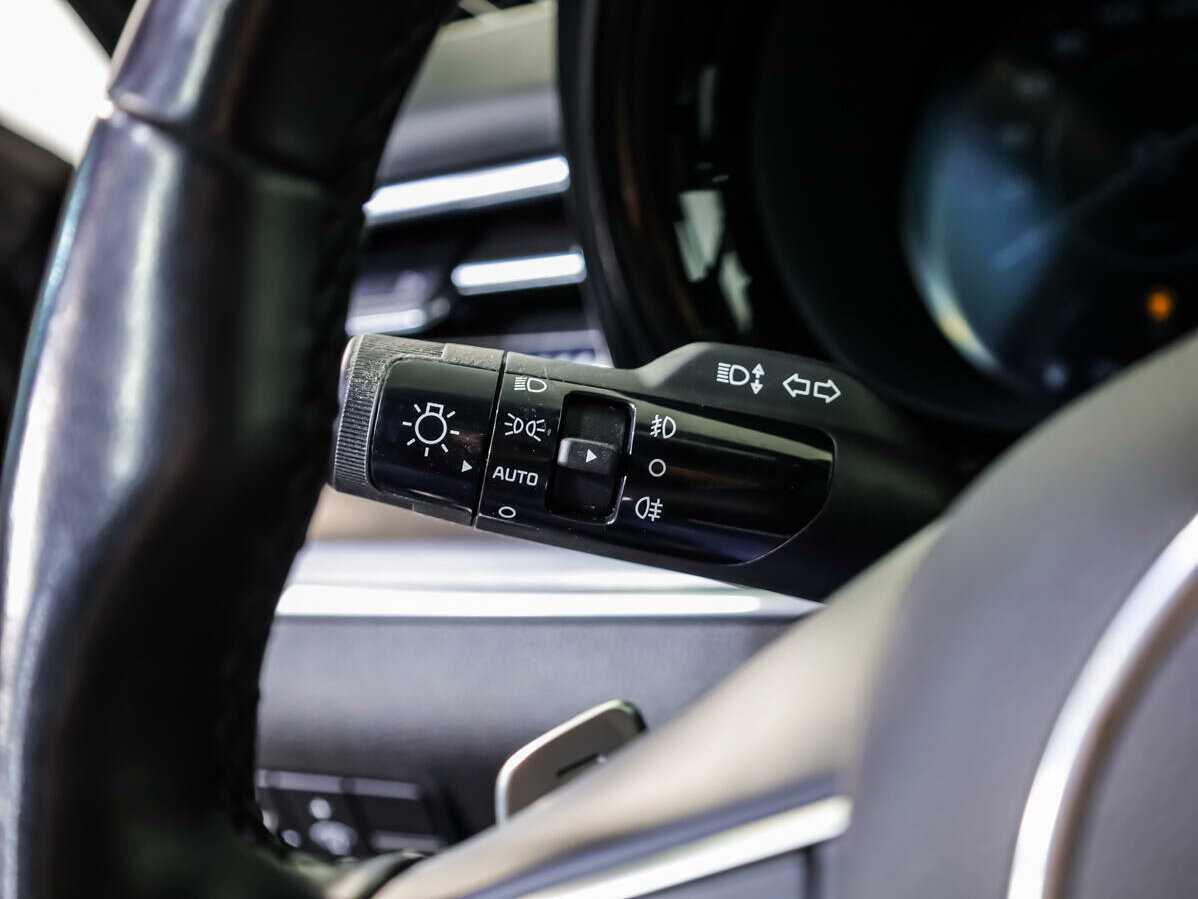 Купить Kia K5 с пробегом. Фото: #15