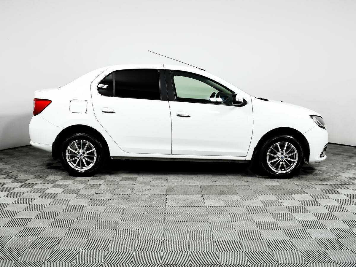 Купить Renault Logan с пробегом. Фото: #3