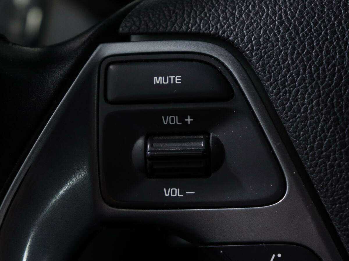 Купить Kia Rio с пробегом. Фото: #16