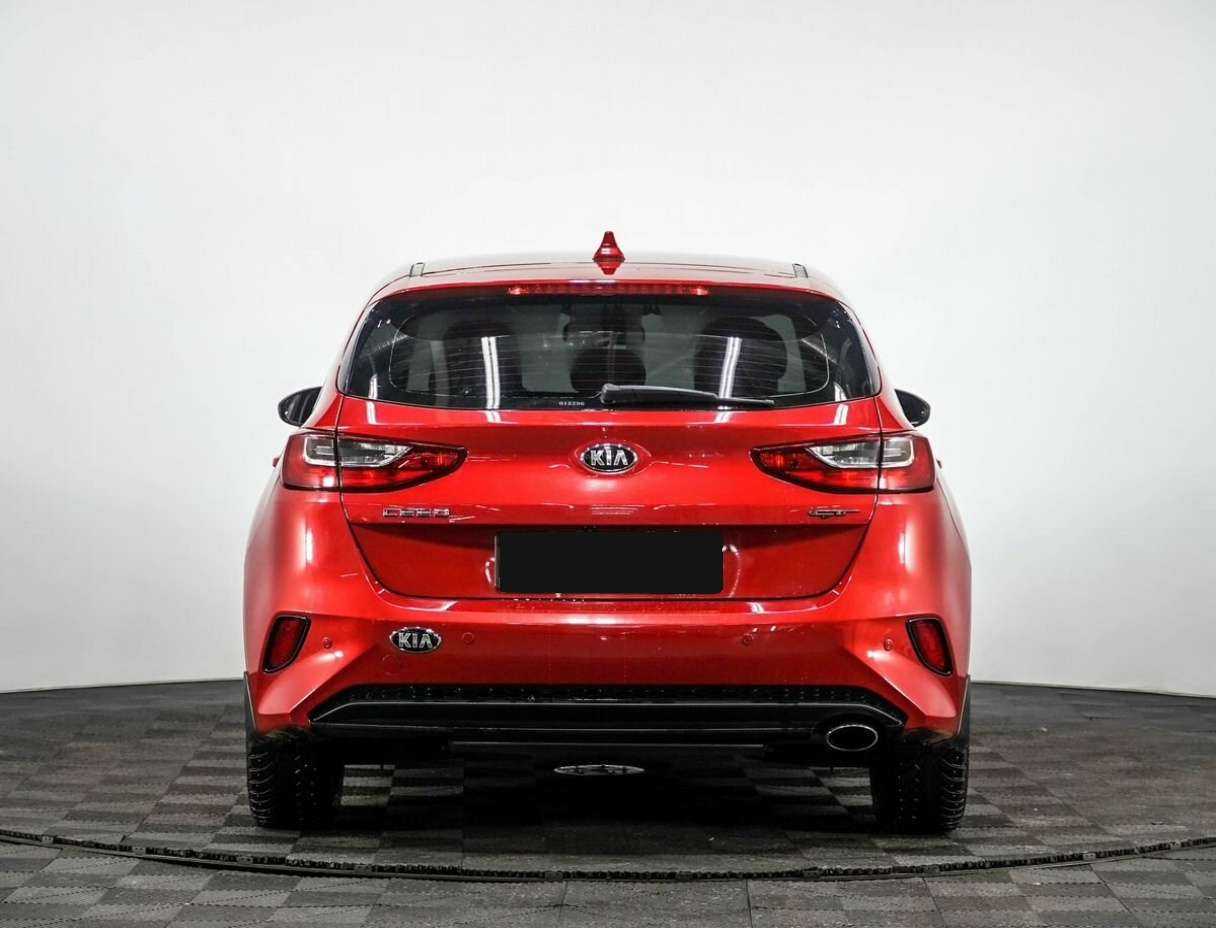 Купить Kia Ceed с пробегом. Фото: #4
