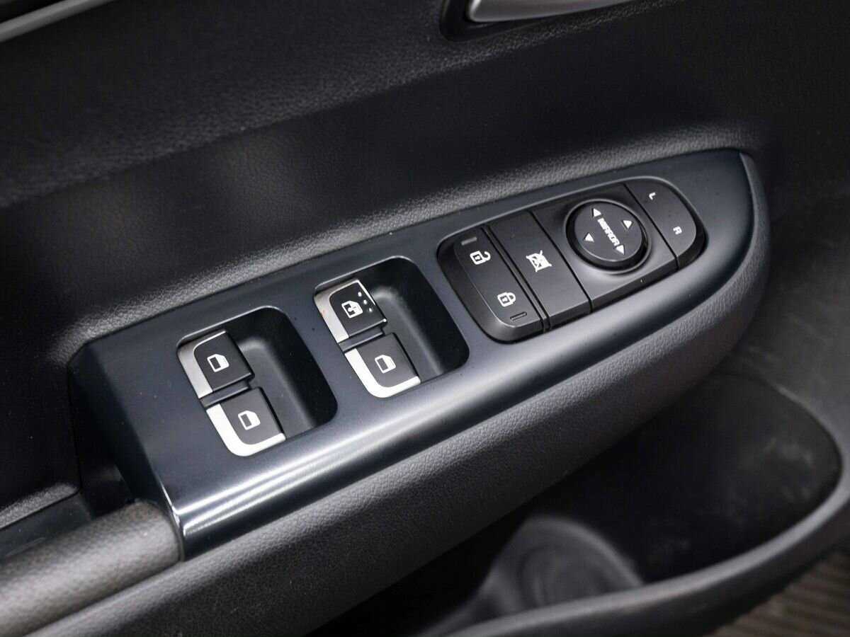 Купить Kia Rio с пробегом. Фото: #17