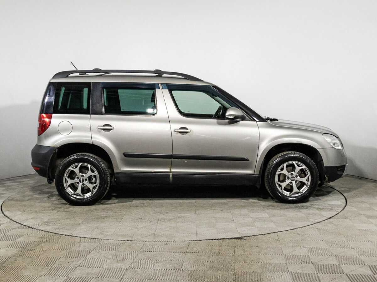 Купить Skoda Yeti с пробегом. Фото: #3