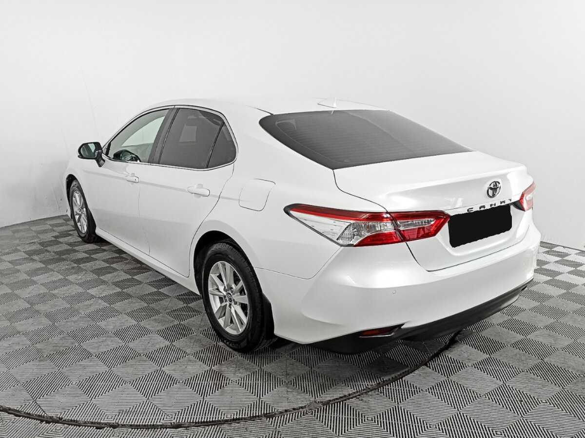 Купить Toyota Camry с пробегом. Фото: #5