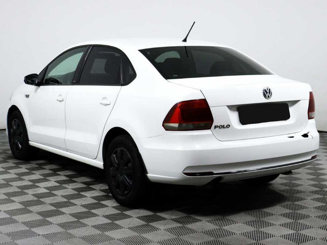 Купить Volkswagen Polo с пробегом. Фото: #6