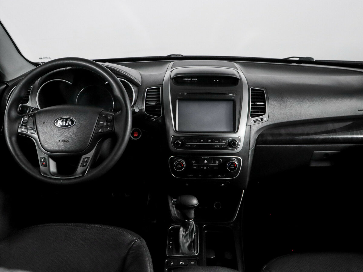 Купить Kia Sorento с пробегом. Фото: #11