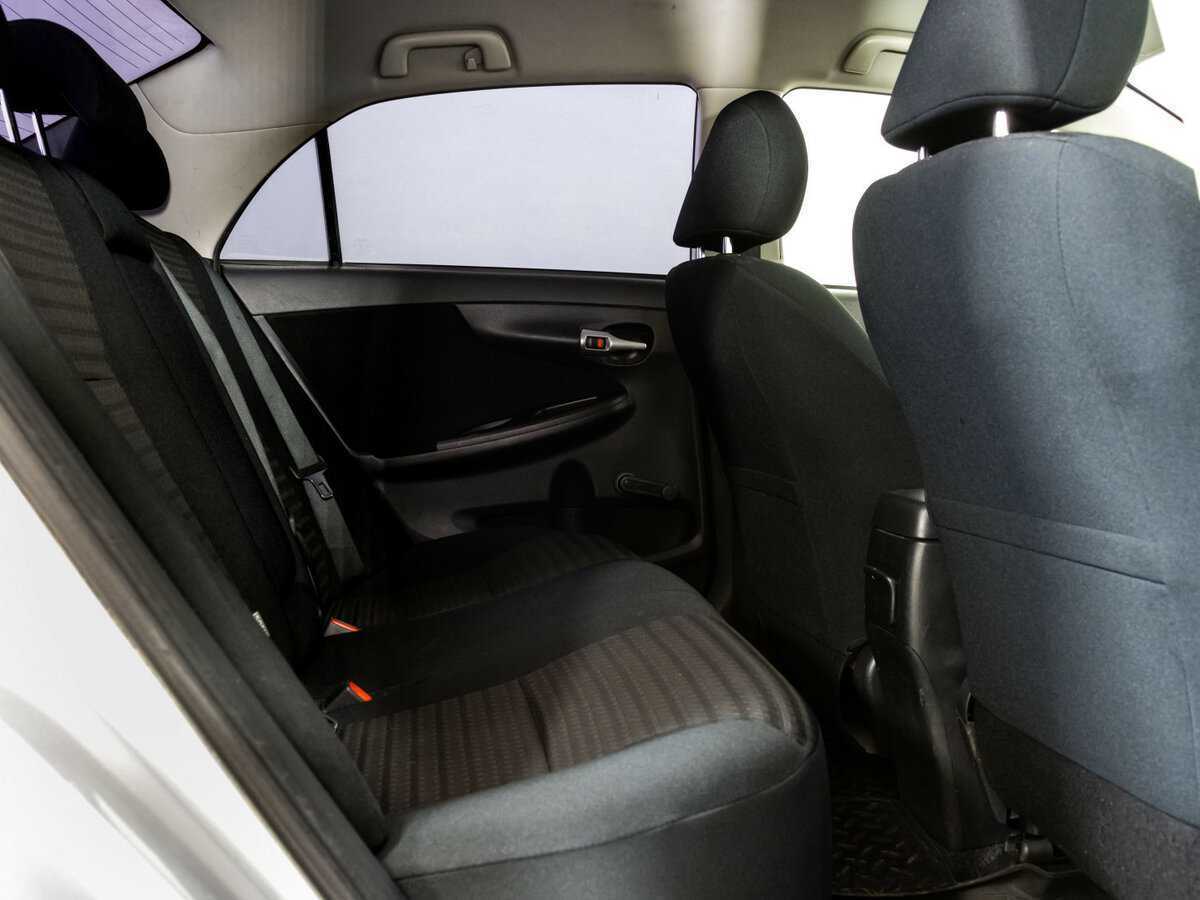 Купить Toyota Corolla с пробегом. Фото: #10