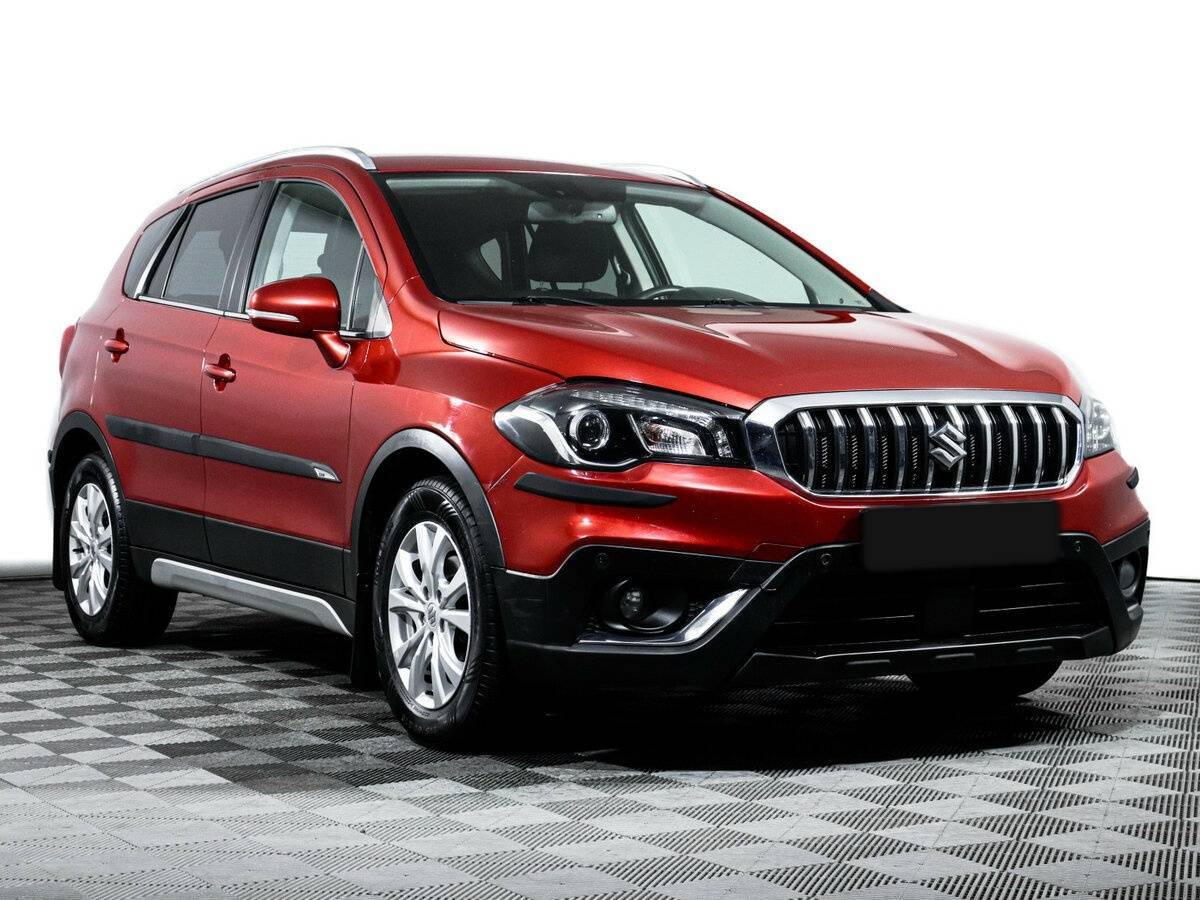 Купить Suzuki SX4 с пробегом. Фото: #2