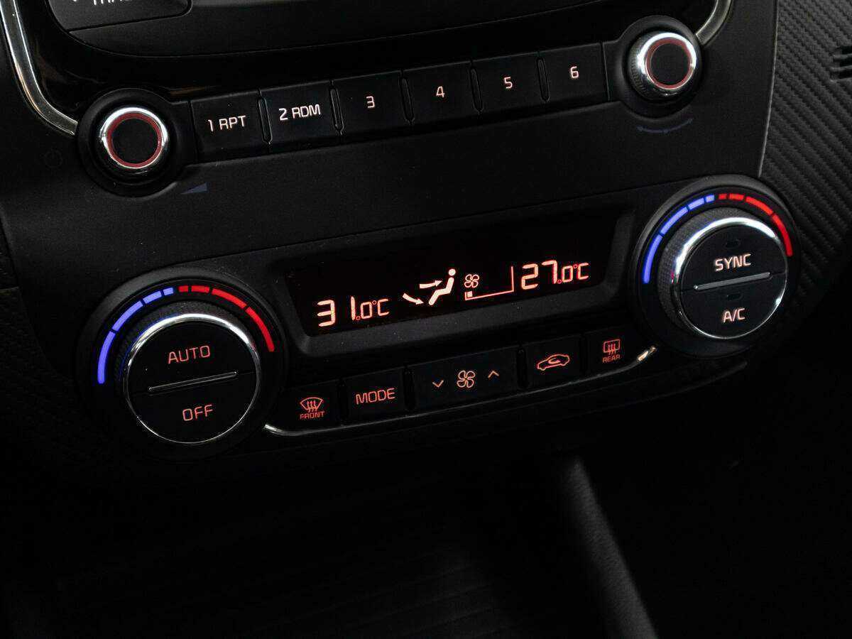 Купить Kia Cerato с пробегом. Фото: #18