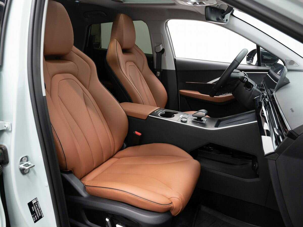 Купить OMODA C5 с пробегом. Фото: #11