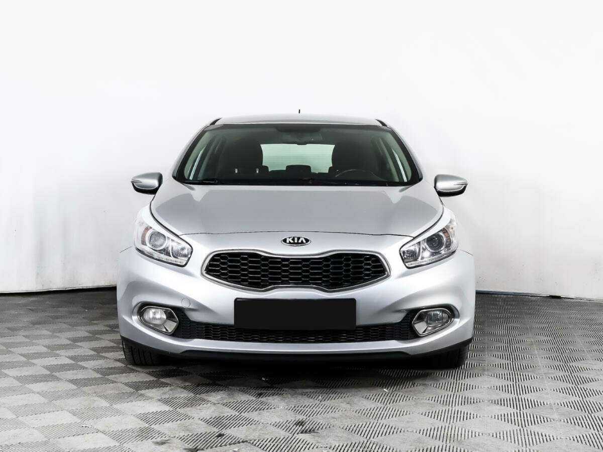 Купить Kia Ceed с пробегом. Фото: #1