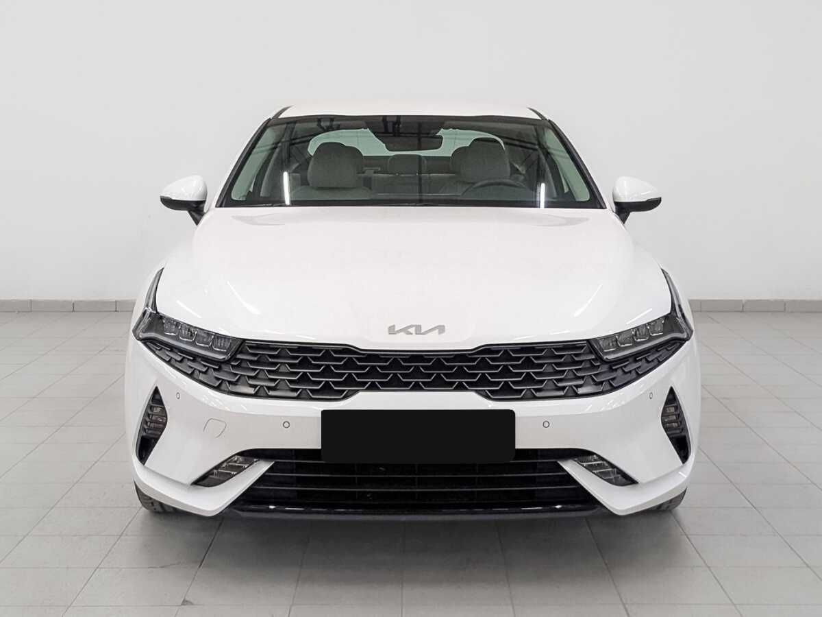 Купить Kia K5 с пробегом. Фото: #1