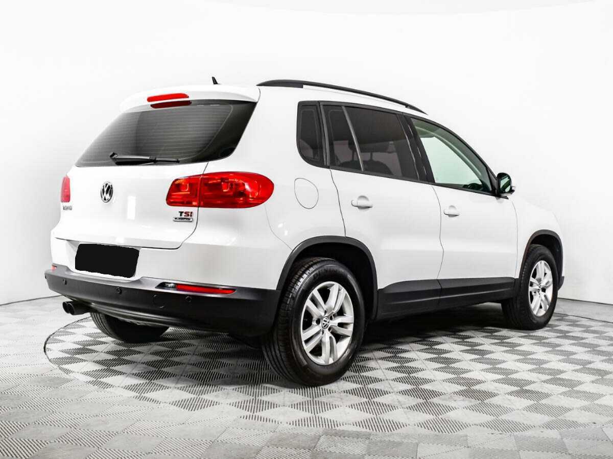 Купить Volkswagen Tiguan с пробегом. Фото: #4