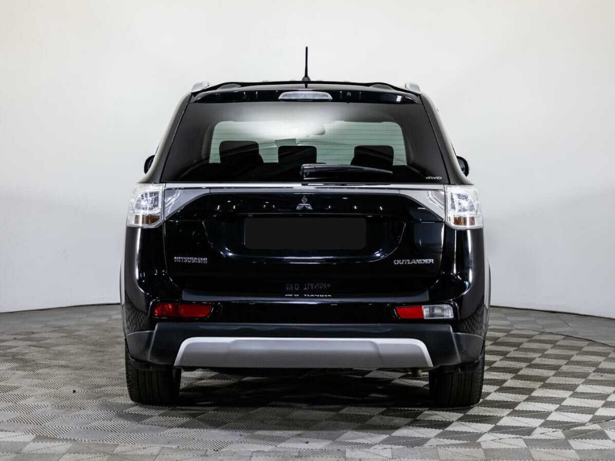 Купить Mitsubishi Outlander с пробегом. Фото: #5