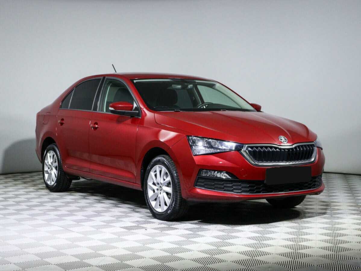 Купить Skoda Rapid с пробегом. Фото: #2