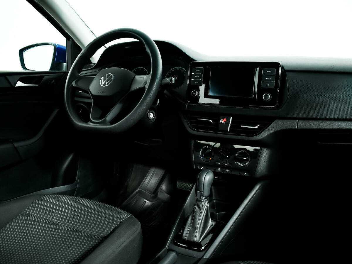 Купить Volkswagen Polo с пробегом. Фото: #8