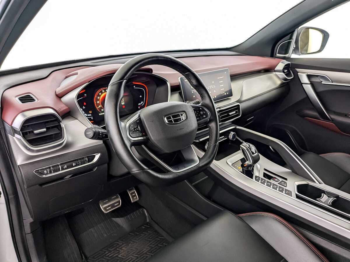 Купить Geely Coolray с пробегом. Фото: #15