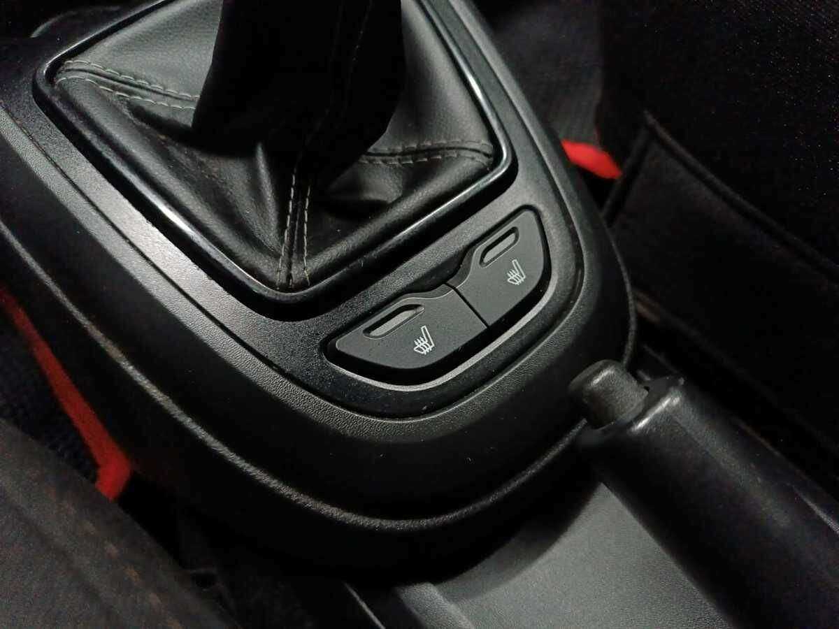 Купить Lada (ВАЗ) Vesta с пробегом. Фото: #14