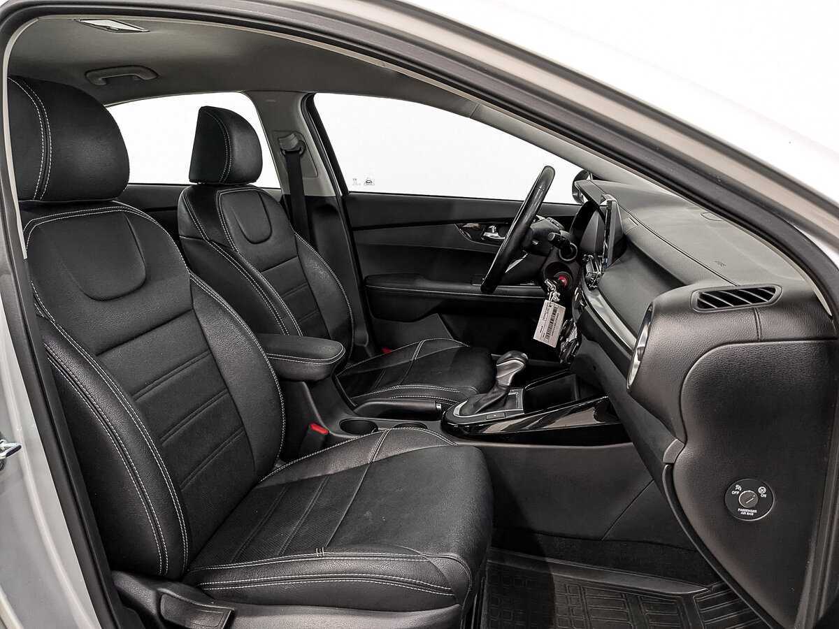 Купить Kia Cerato с пробегом. Фото: #23