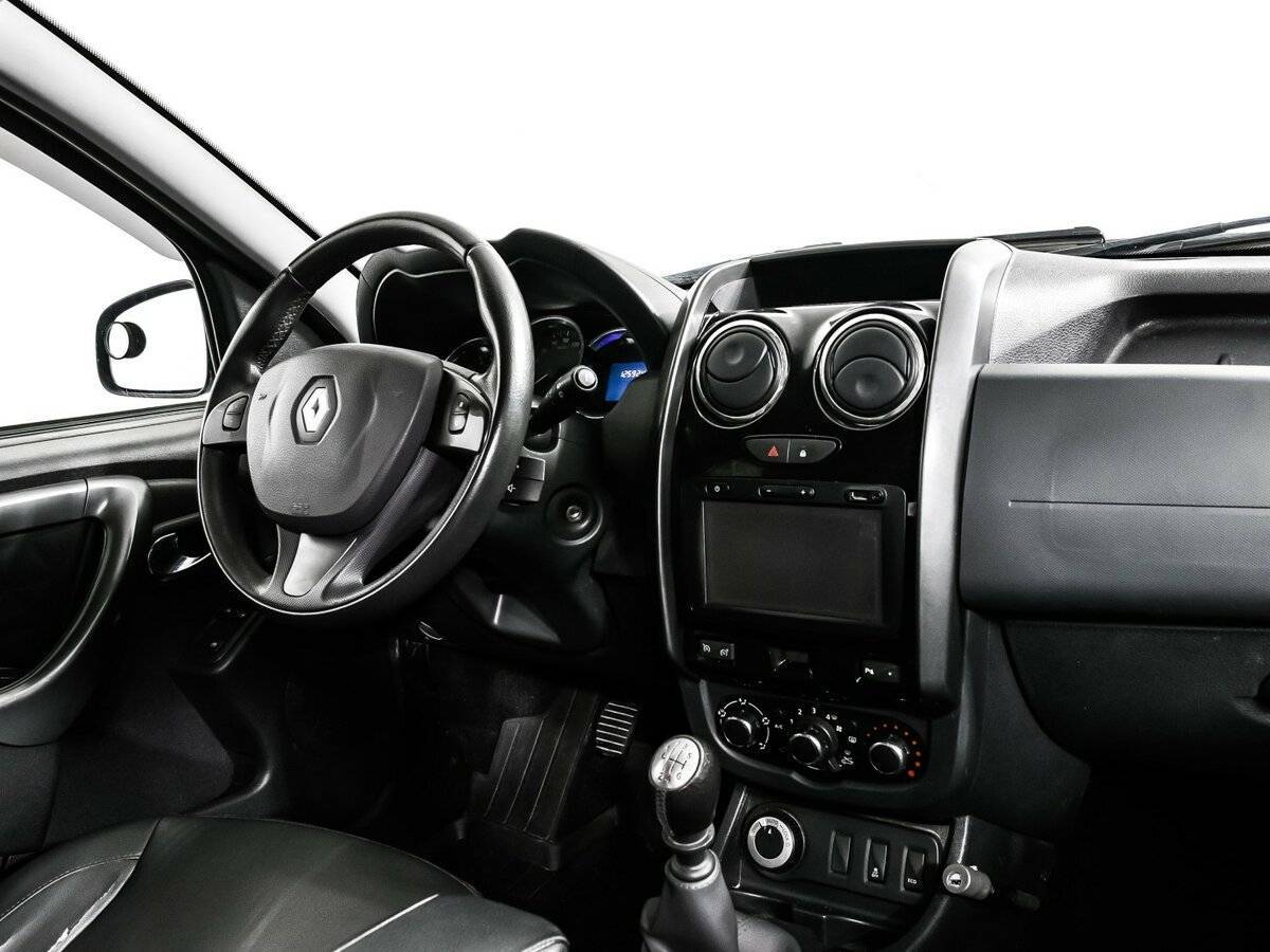 Купить Renault Duster с пробегом. Фото: #8