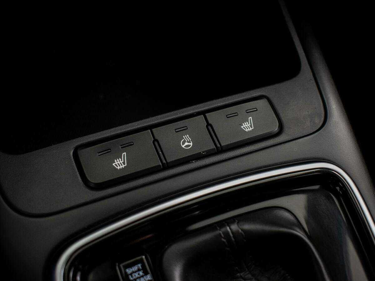 Купить Kia Rio с пробегом. Фото: #11