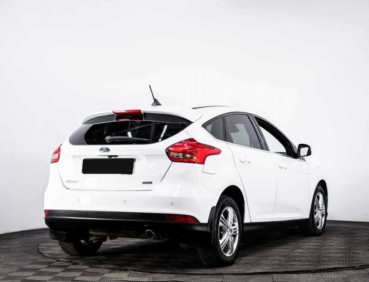 Купить Ford Focus с пробегом. Фото: #3