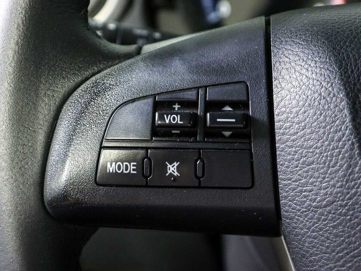 Купить Mazda 3 с пробегом. Фото: #13