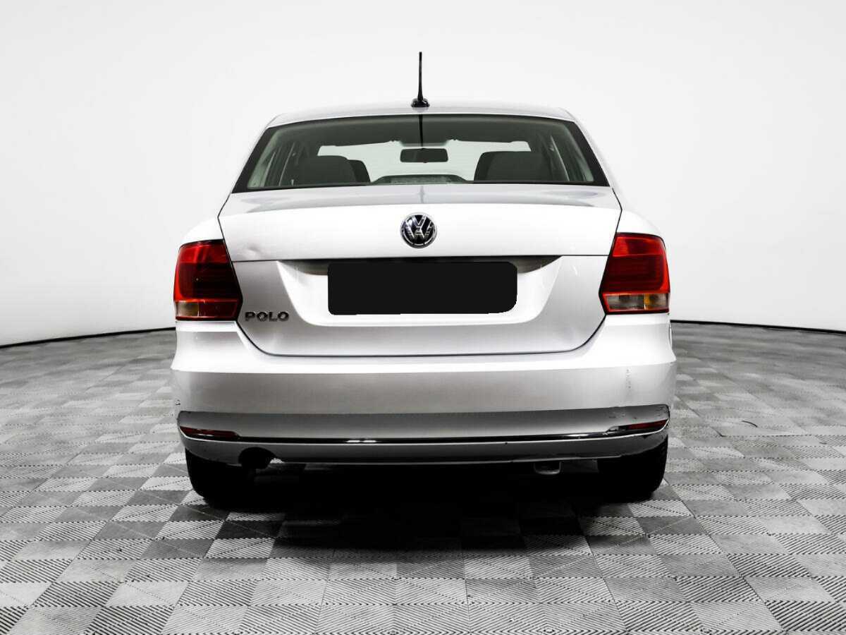 Купить Volkswagen Polo с пробегом. Фото: #5