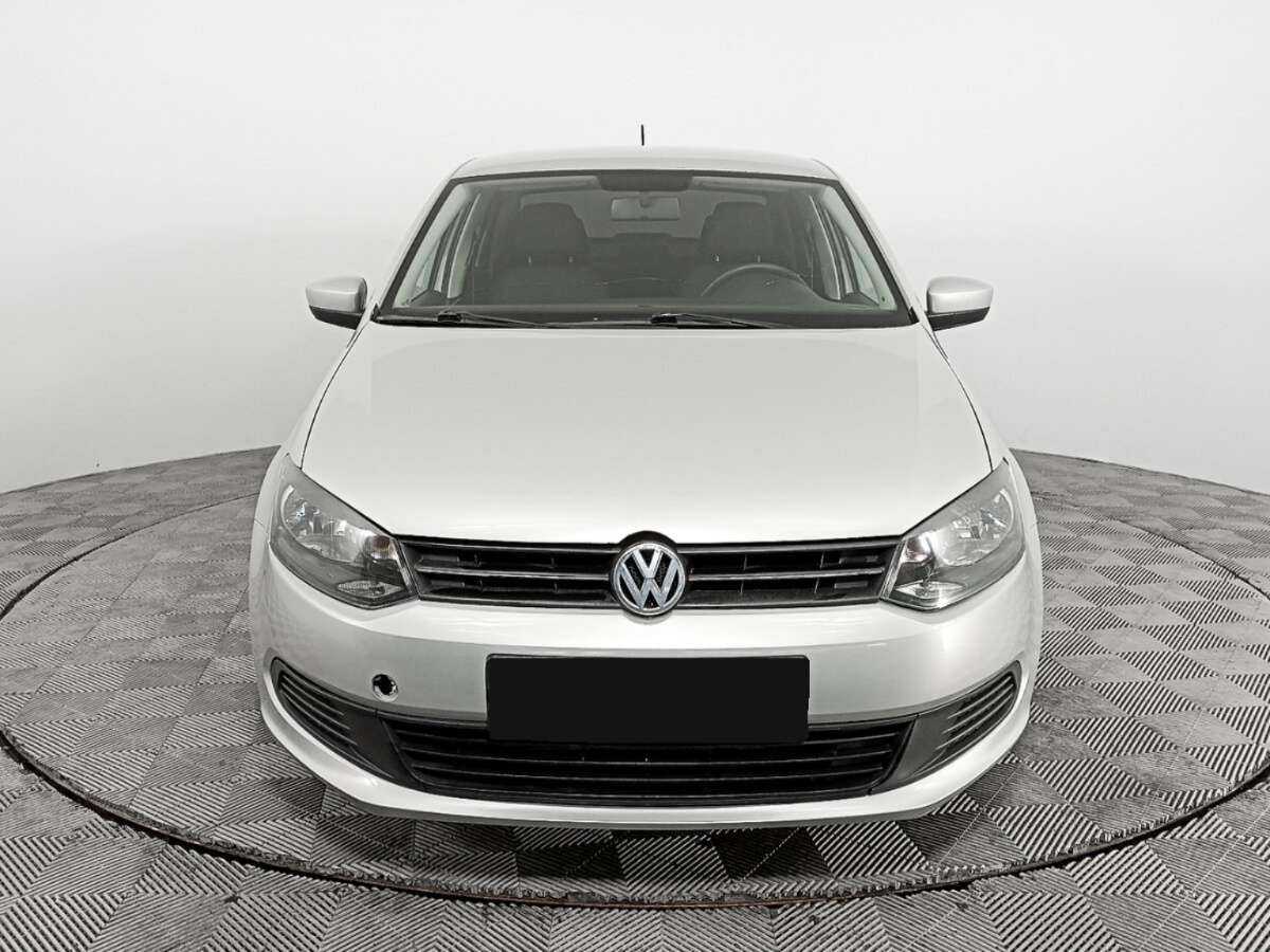 Купить Volkswagen Polo с пробегом. Фото: #1