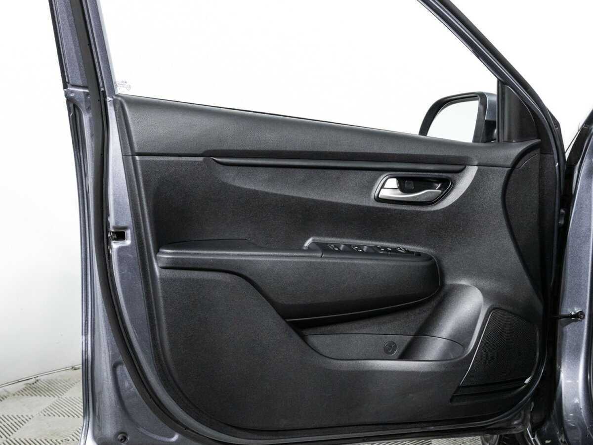Купить Kia Rio с пробегом. Фото: #25