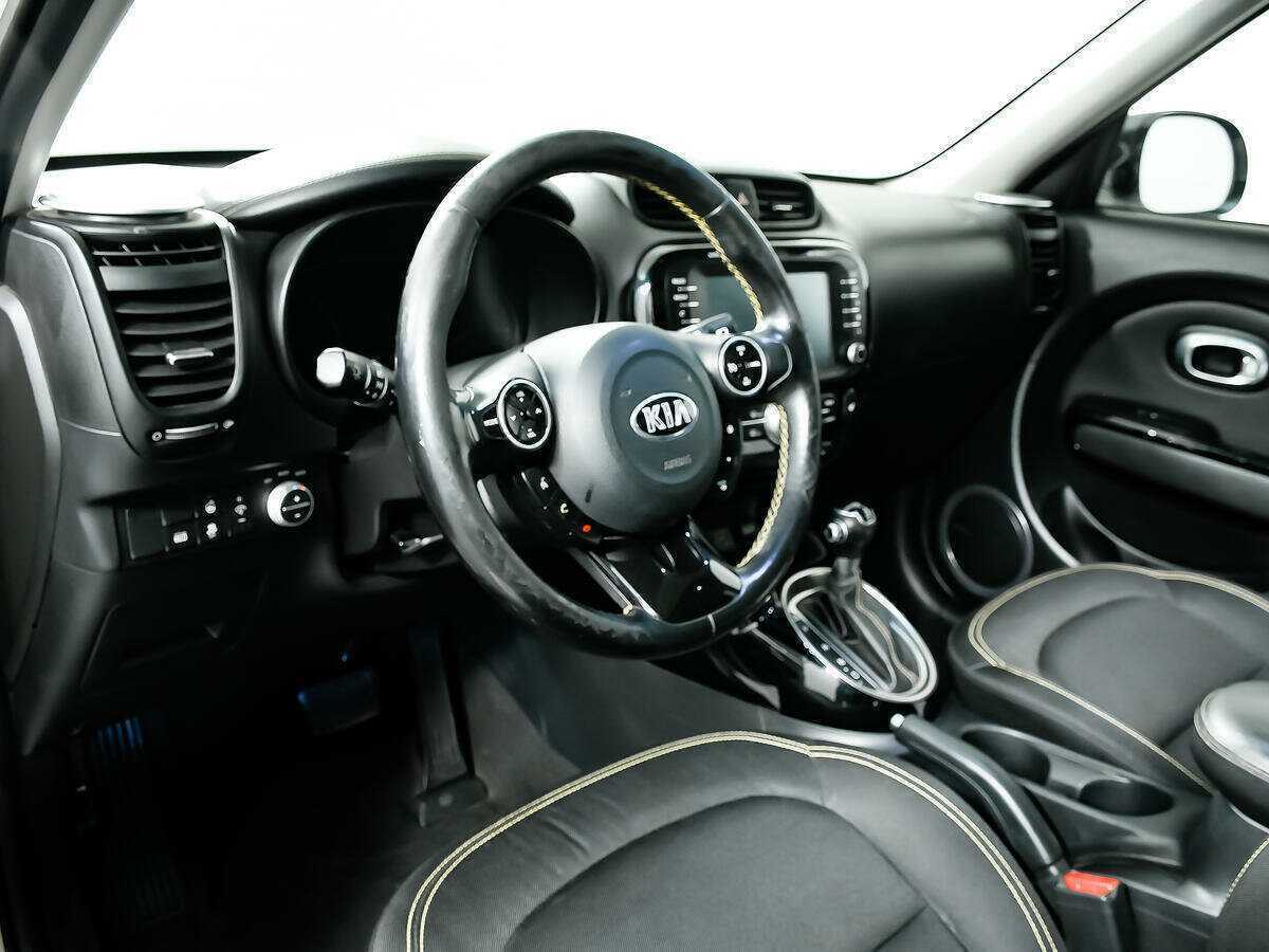 Купить Kia Soul с пробегом. Фото: #12