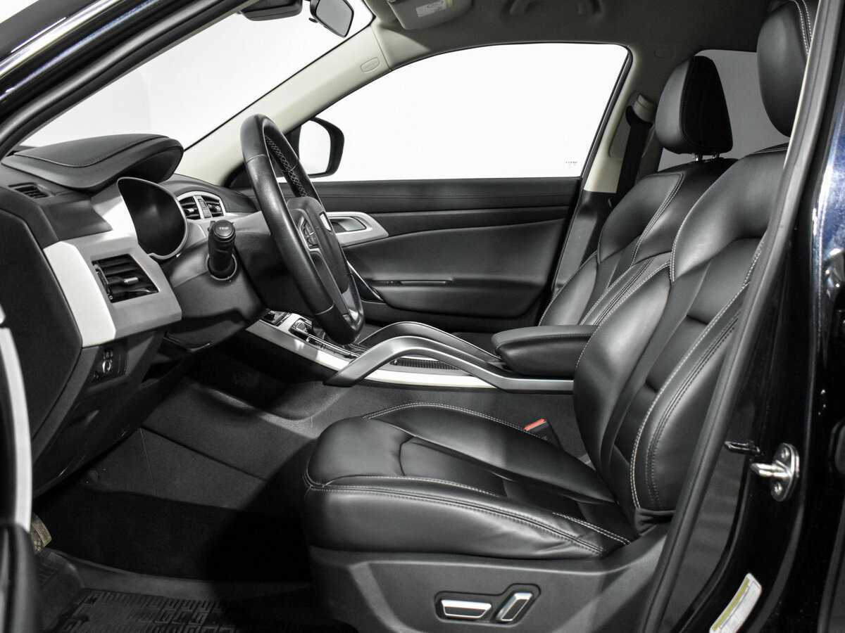 Купить Geely Atlas с пробегом. Фото: #11