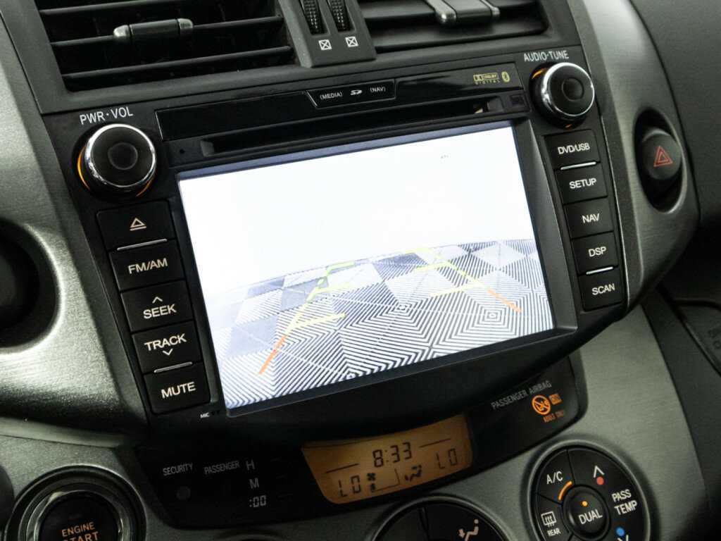 Купить Toyota RAV4 с пробегом. Фото: #15