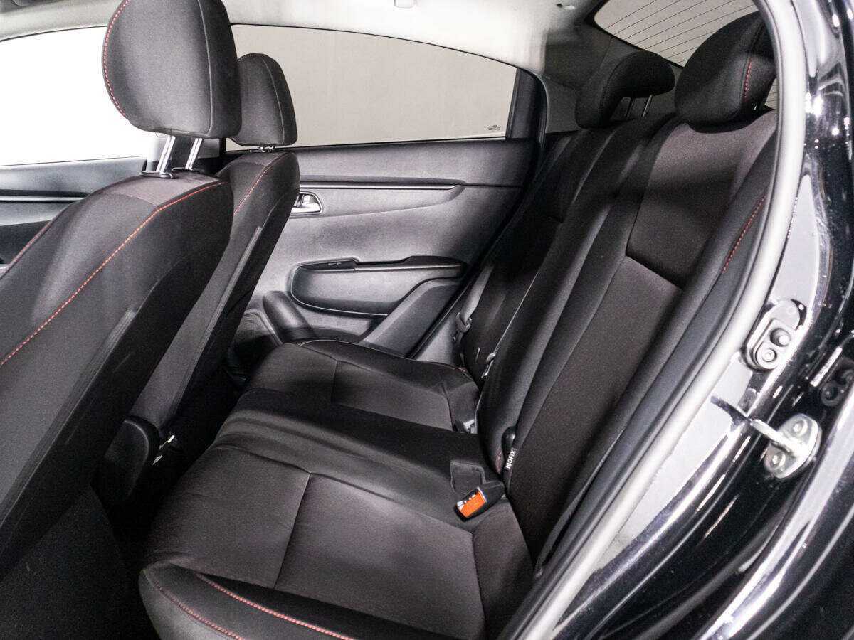 Купить Kia Rio с пробегом. Фото: #9