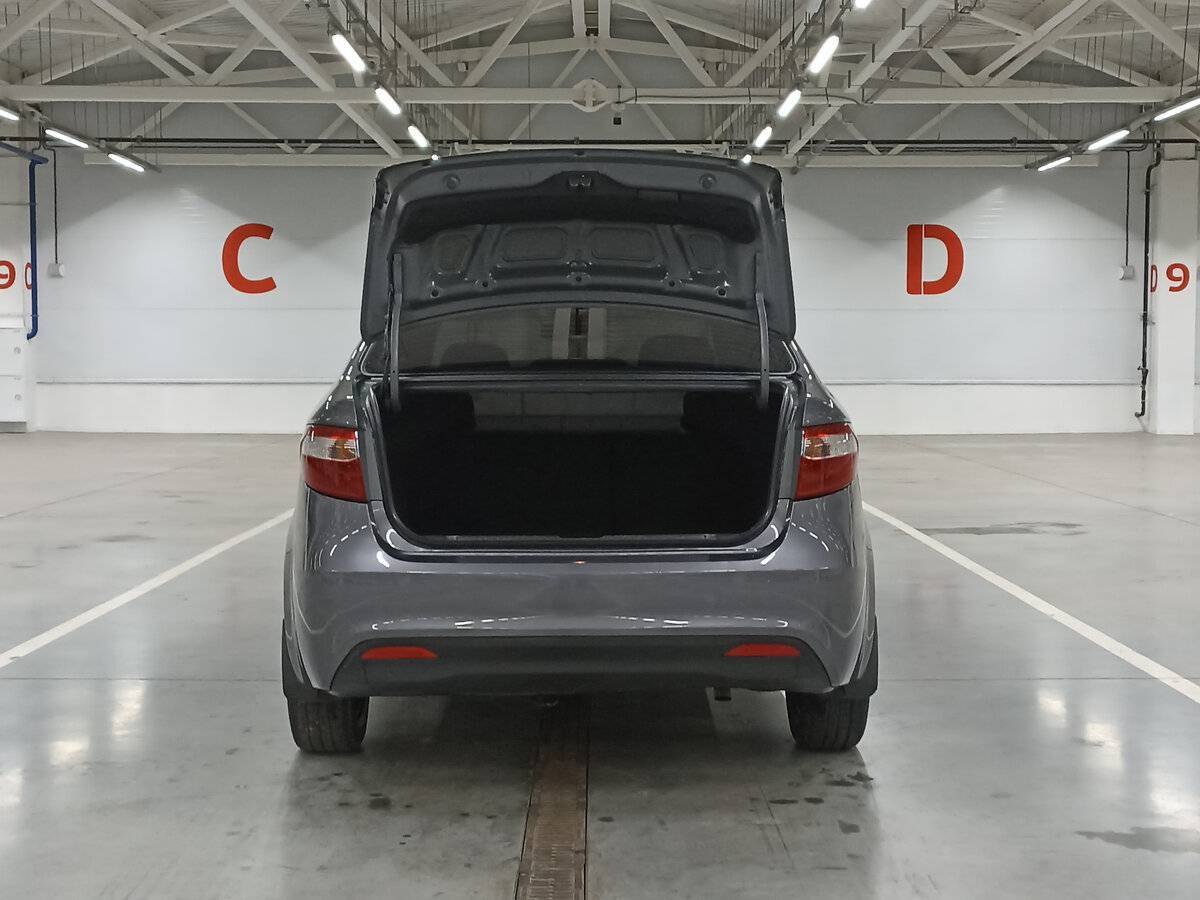 Купить Kia Rio с пробегом. Фото: #9