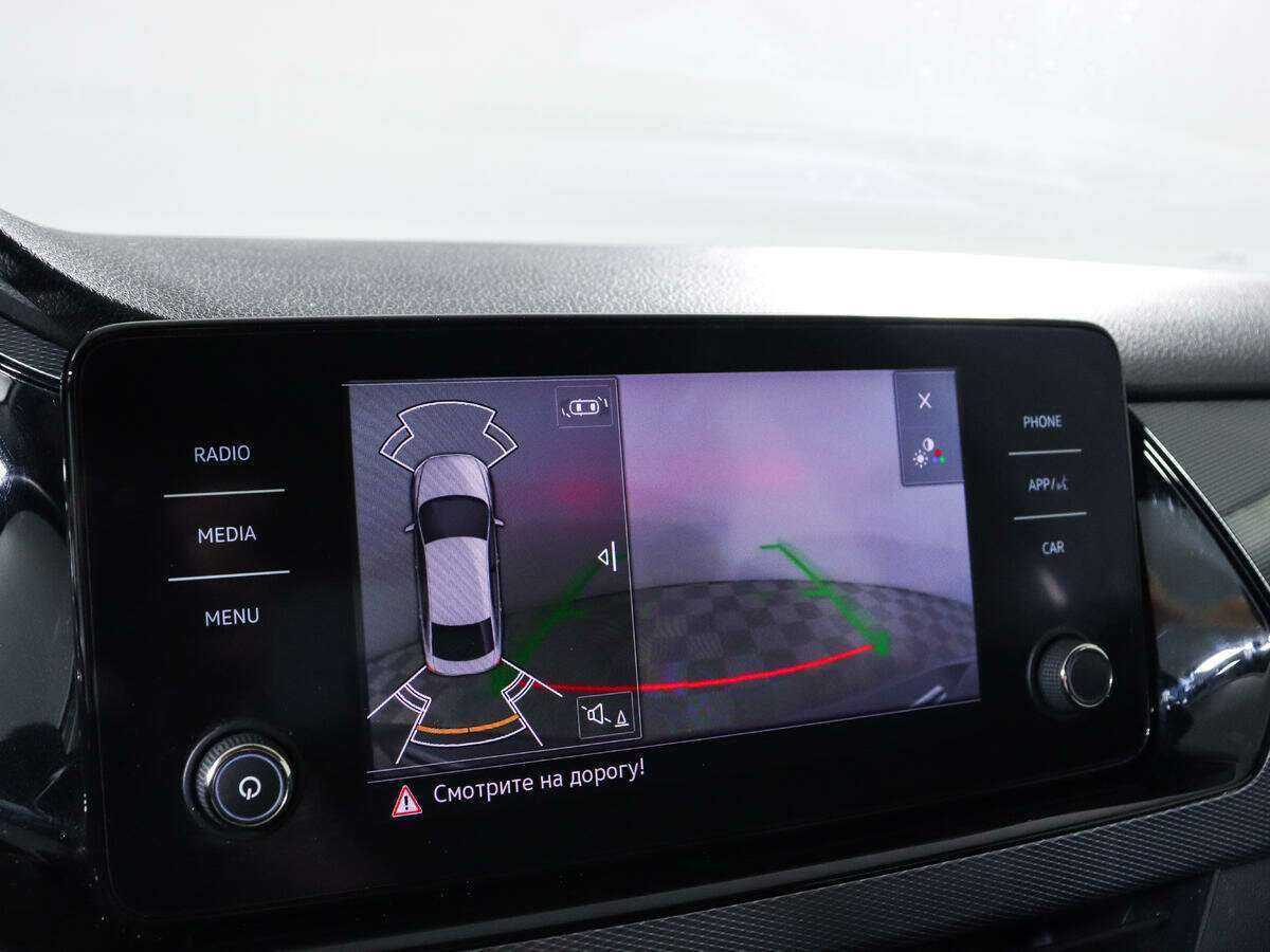 Купить Volkswagen Polo с пробегом. Фото: #11