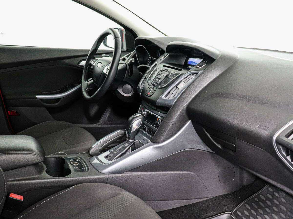 Купить Ford Focus с пробегом. Фото: #5