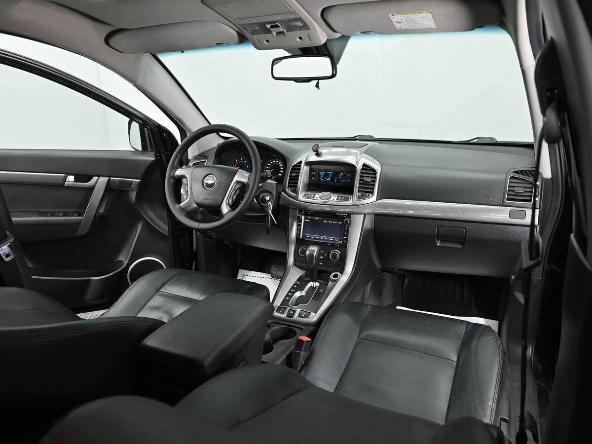 Купить Chevrolet Captiva с пробегом. Фото: #12