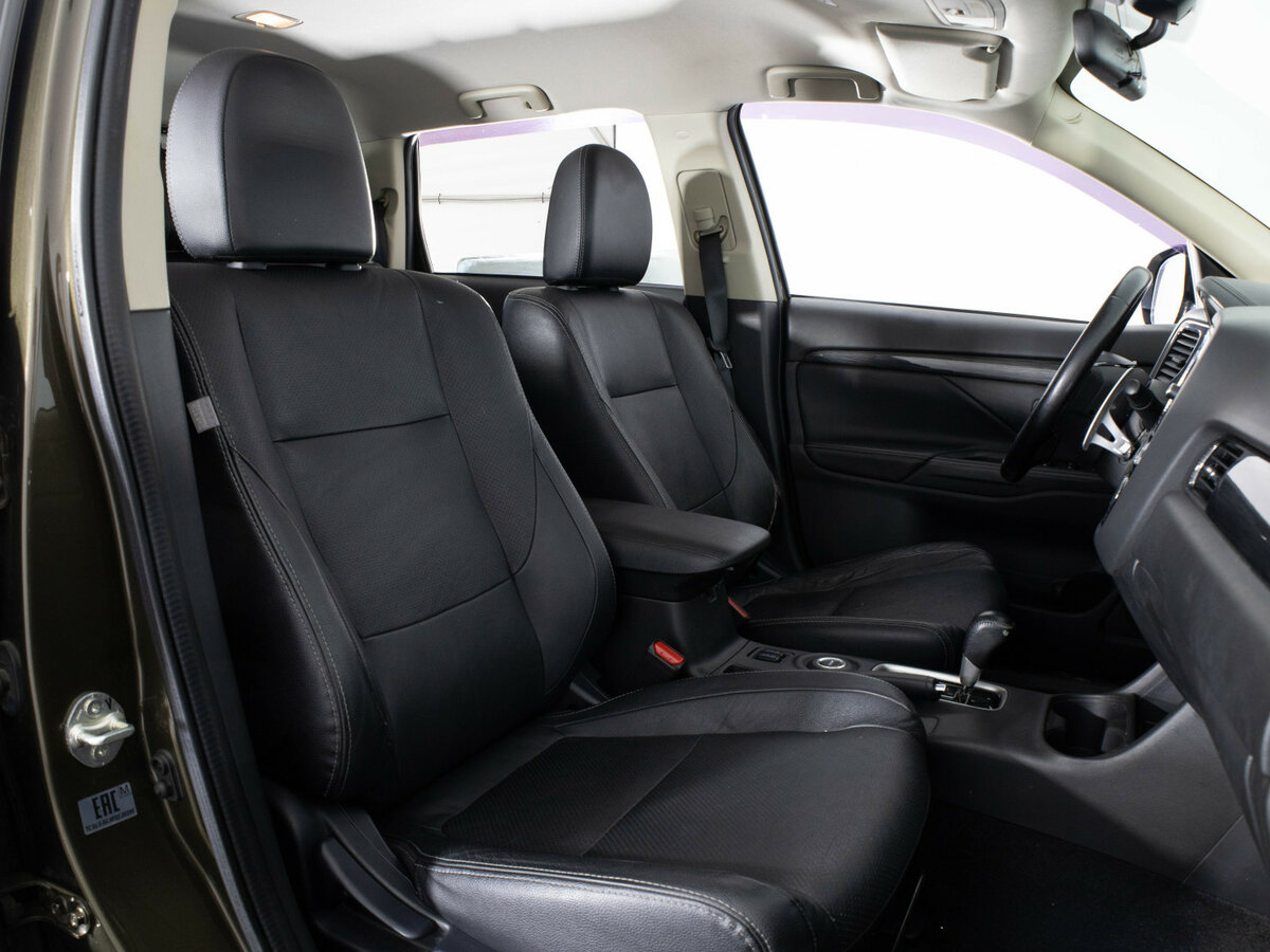 Купить Mitsubishi Outlander с пробегом. Фото: #12
