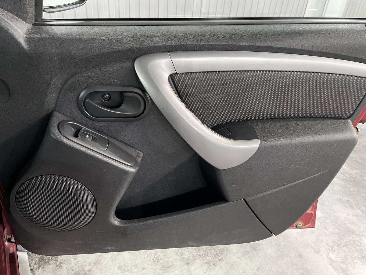 Купить Renault Duster с пробегом. Фото: #18