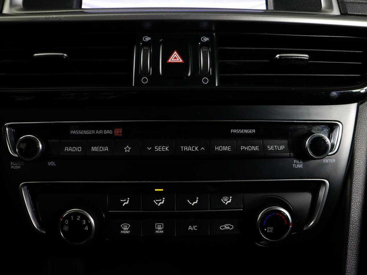 Купить Kia Optima с пробегом. Фото: #18