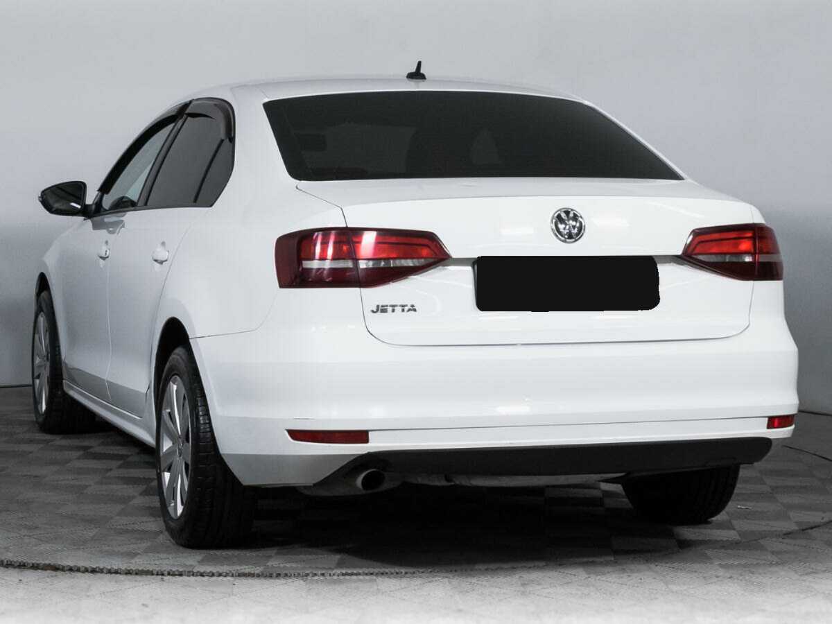 Купить Volkswagen Jetta с пробегом. Фото: #6