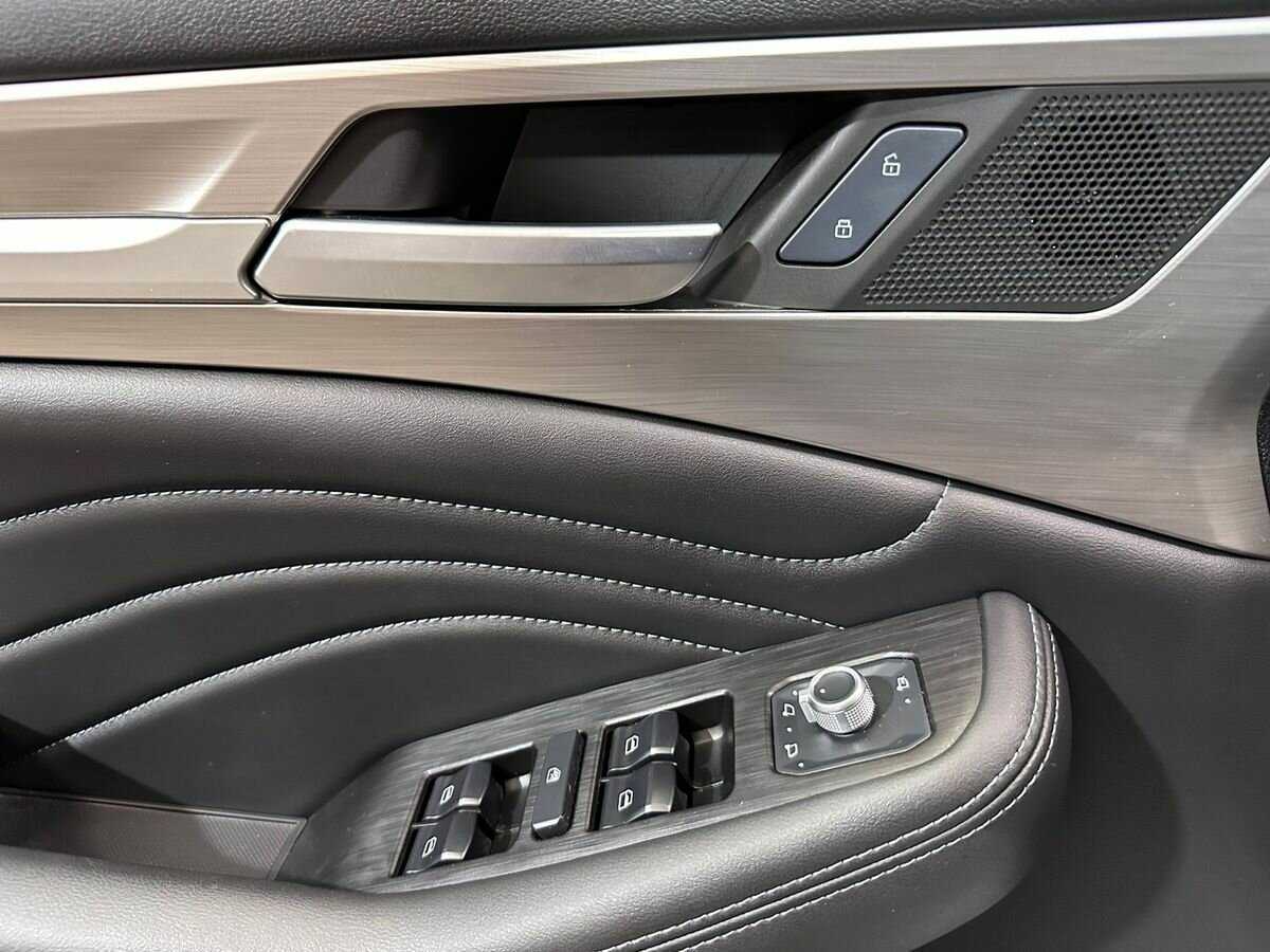 Купить Haval F7 с пробегом. Фото: #14