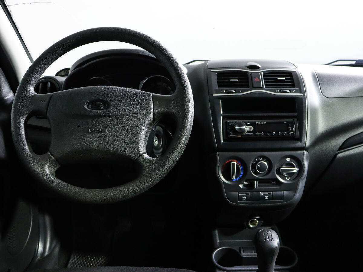 Купить Lada (ВАЗ) Granta с пробегом. Фото: #9