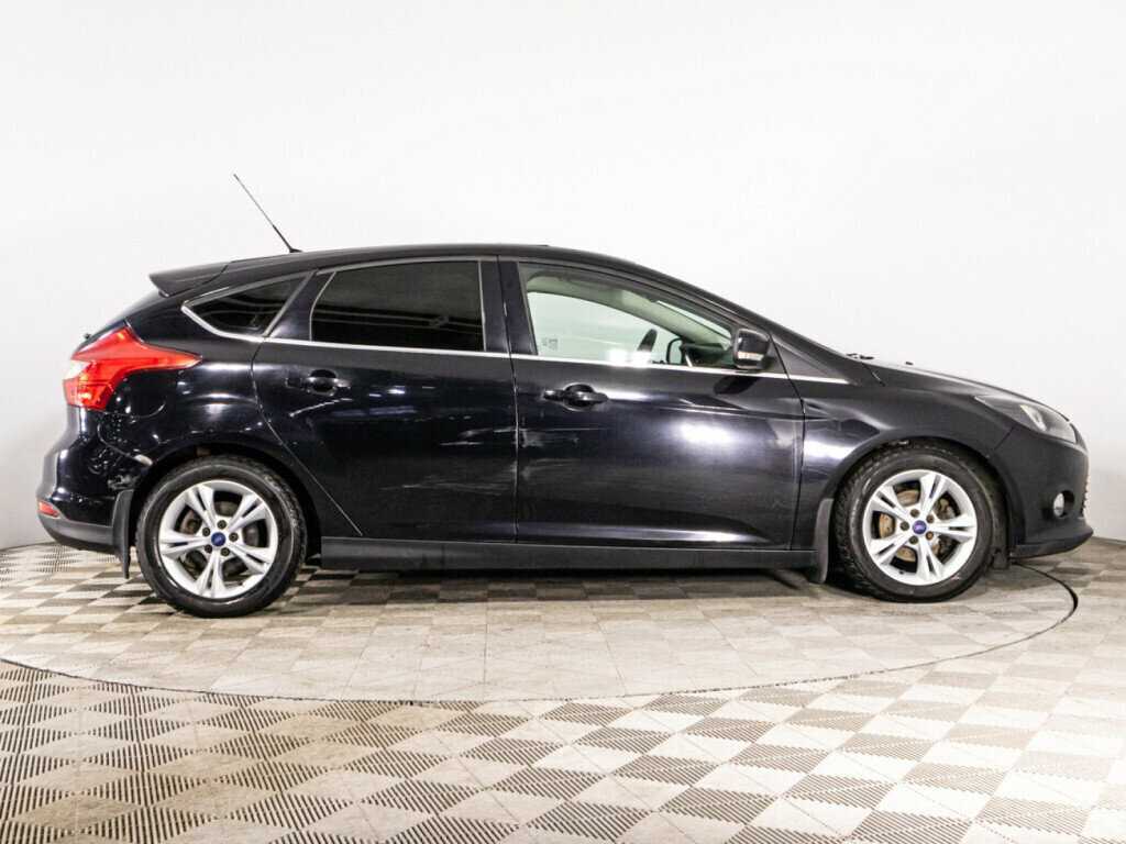 Купить Ford Focus с пробегом. Фото: #3