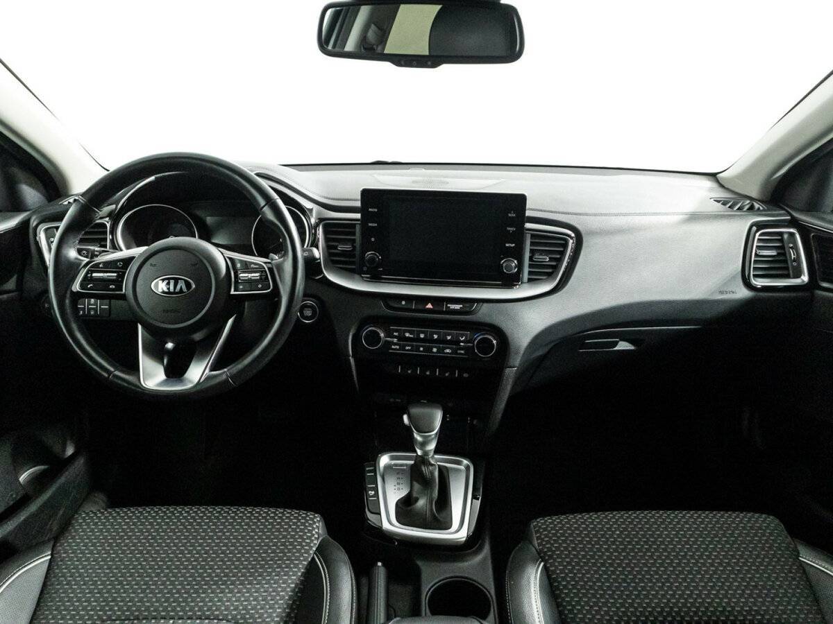 Купить Kia Ceed с пробегом. Фото: #12