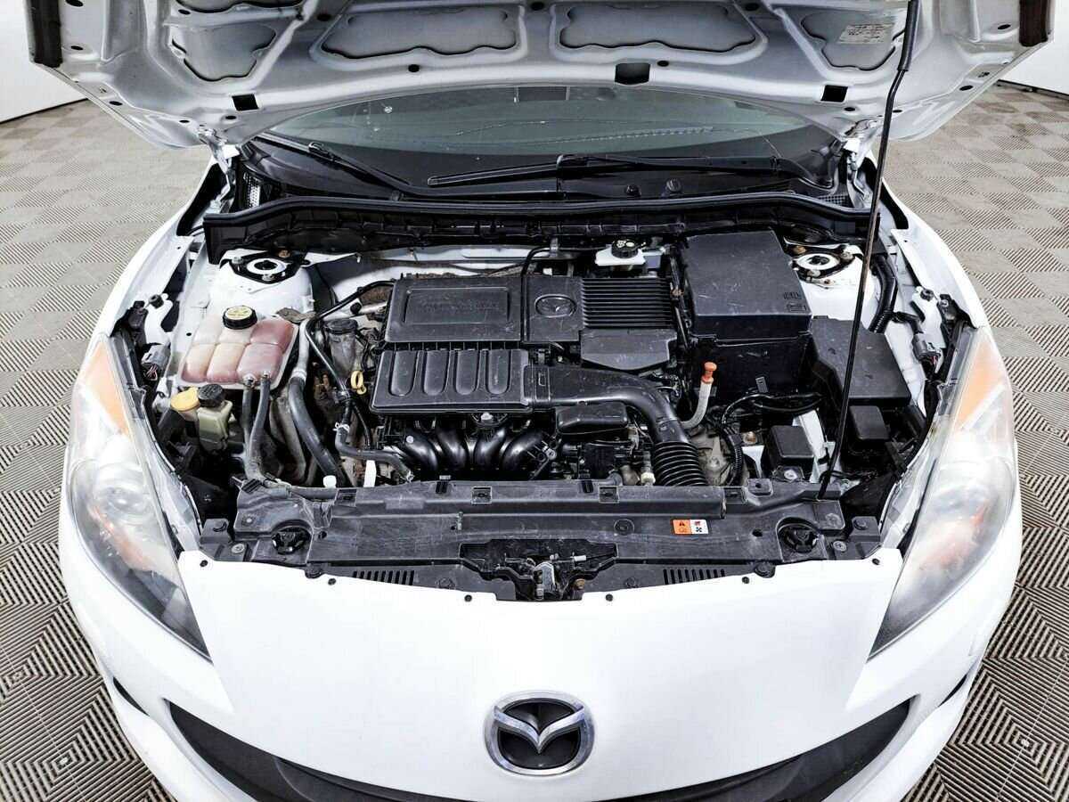 Купить Mazda 3 с пробегом. Фото: #8