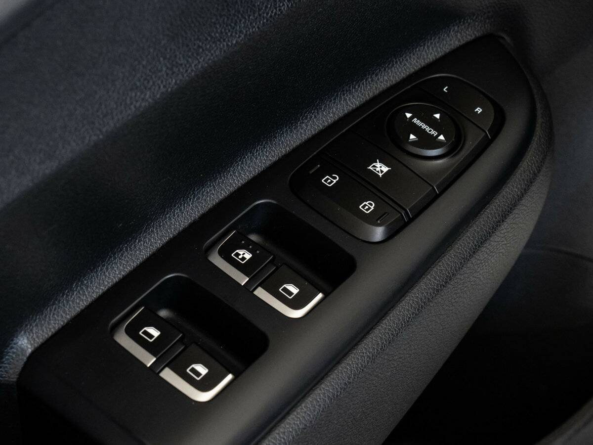 Купить Kia Rio с пробегом. Фото: #17