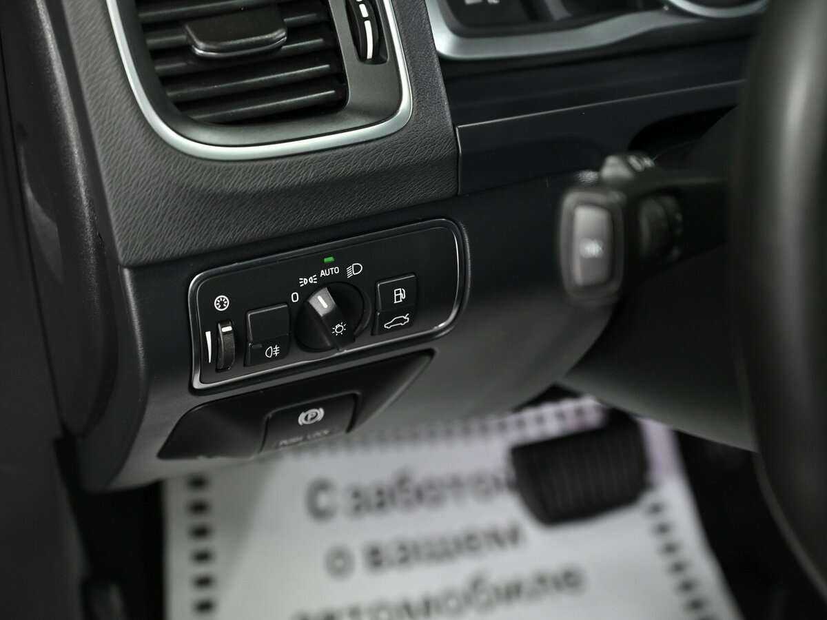 Купить Volvo S60 с пробегом. Фото: #7